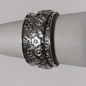 Sterling Floral Spinner Ring